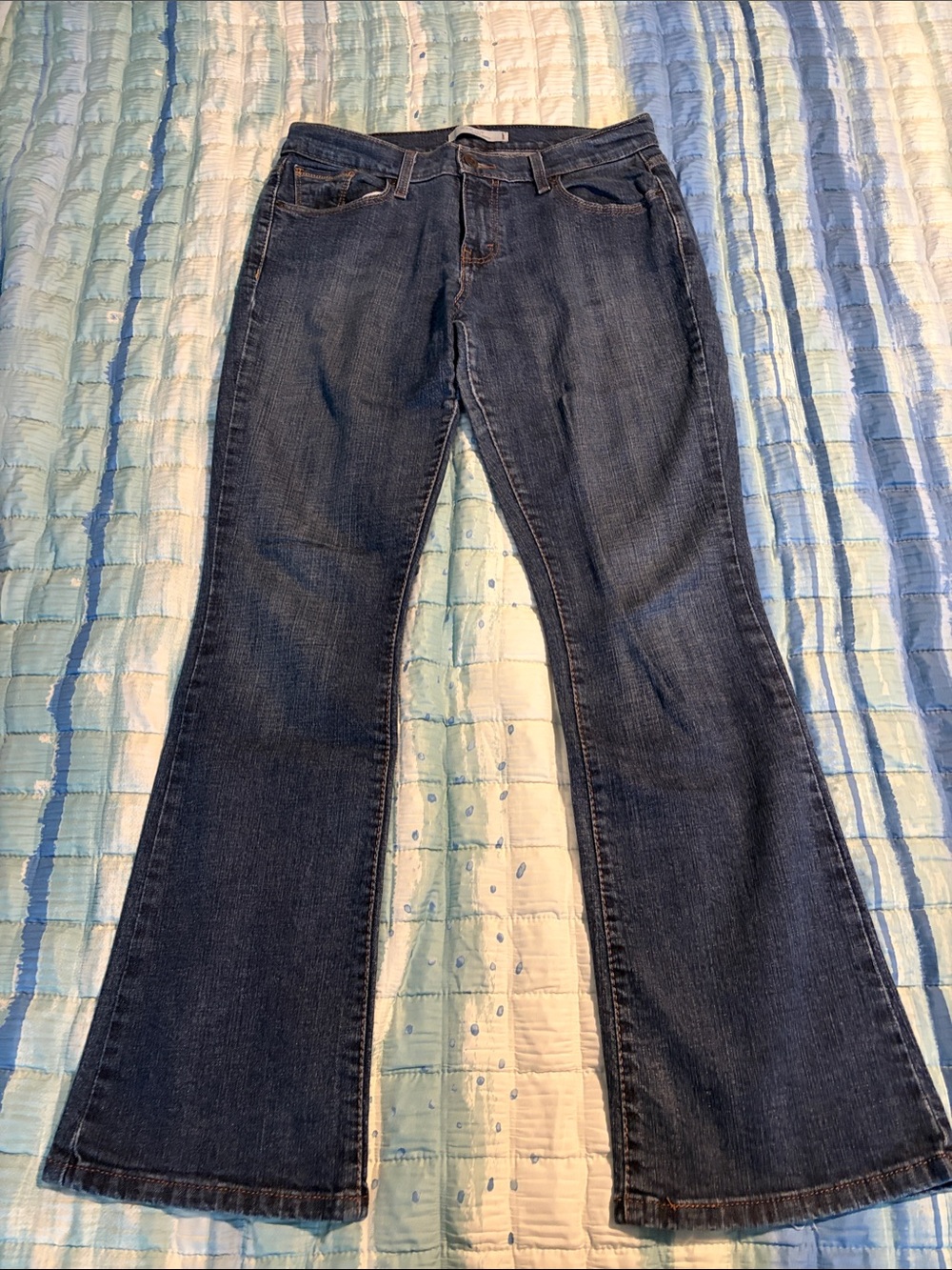 Levi’s 515 Bootcut Jeans Size 8M Dark Wash Mid Rise Stretch Denim
